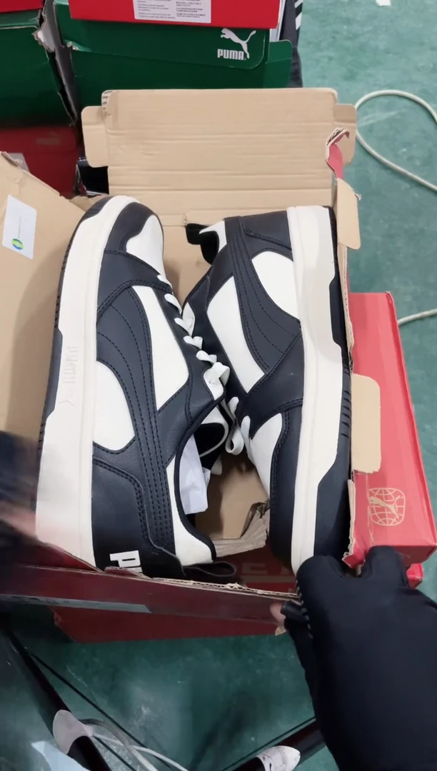 彪马时尚休闲运动42M  DD8