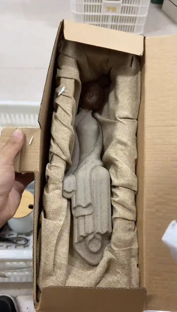 无运费险有瑕疵的摄影的产品有使用过的痕迹有点脏介意勿拍