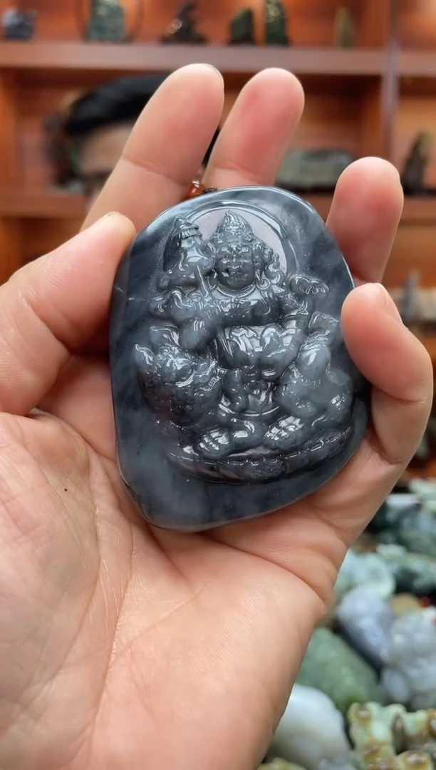 未镶嵌和田玉把件1