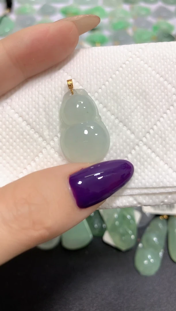 颈饰未镶嵌翡翠1