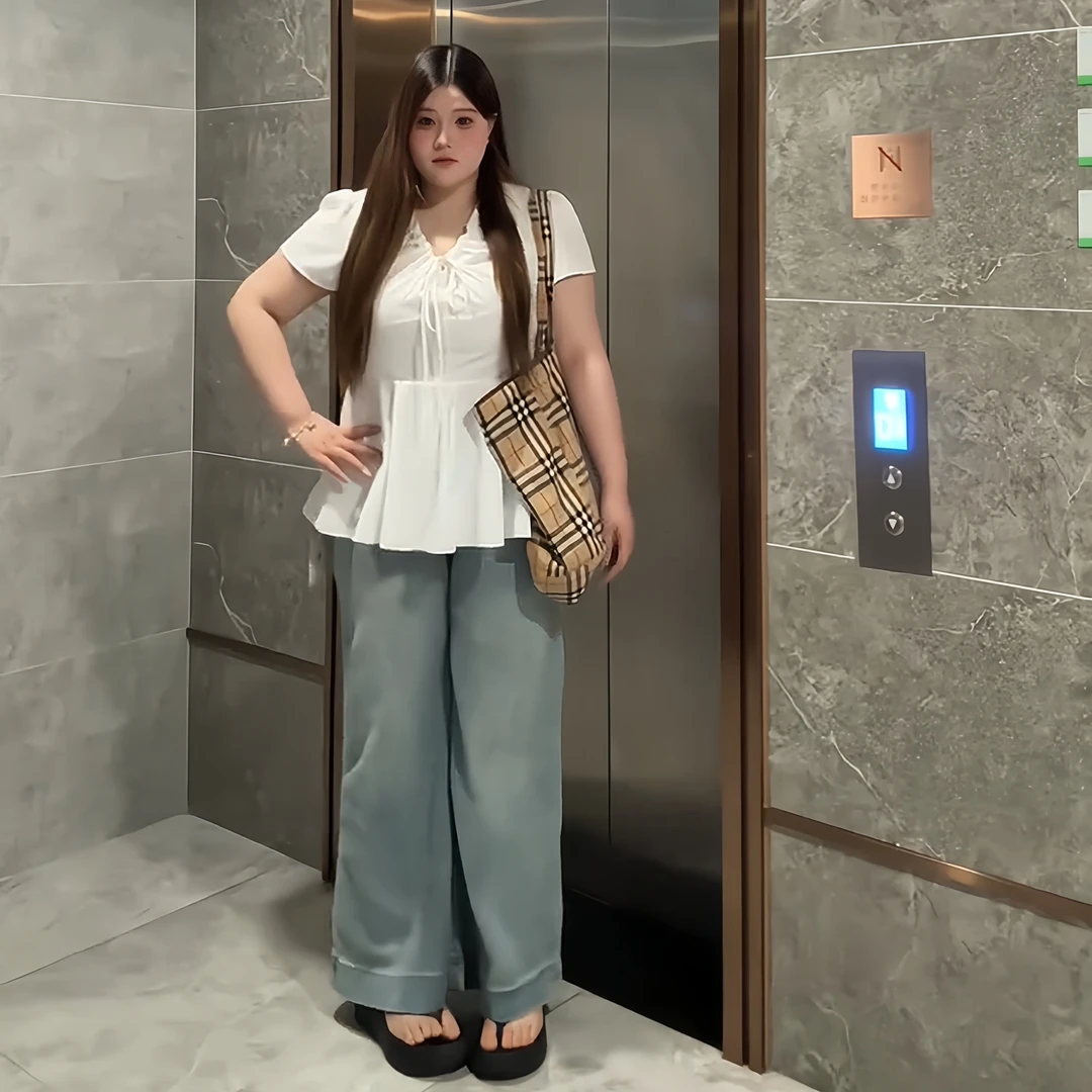 大码胖mm韩系温柔风褶皱V领短袖T恤夏季高级感显瘦绝美百搭上衣女