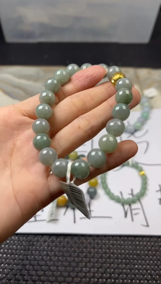 未镶嵌定制翡翠翡翠
