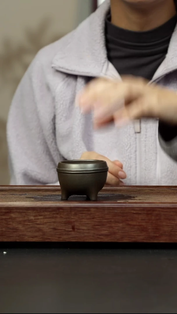 紫砂茶壶百年岩中泥 三足杯