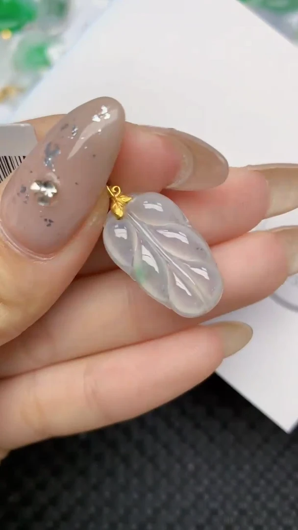 颈饰18K金镶嵌翡翠天然缅甸翡翠a货百元以上9元证书费自理