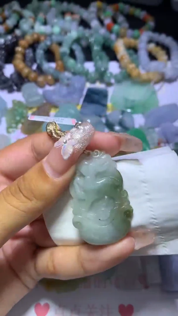 【闪购商品】翡翠挂件未镶嵌CXX000655