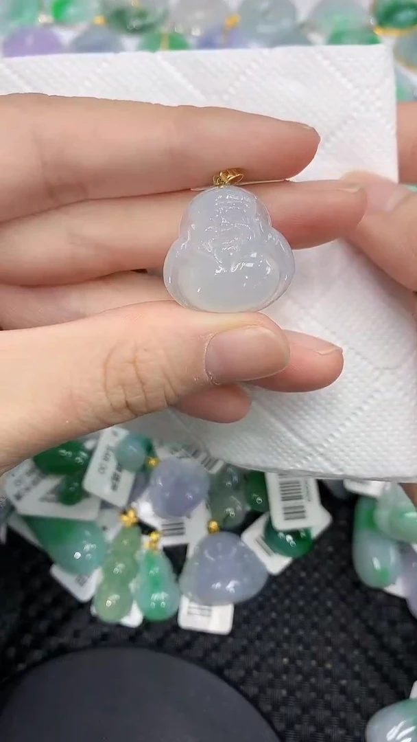 颈饰18K金镶嵌翡翠a货支持复检百元以上9元证书费自理