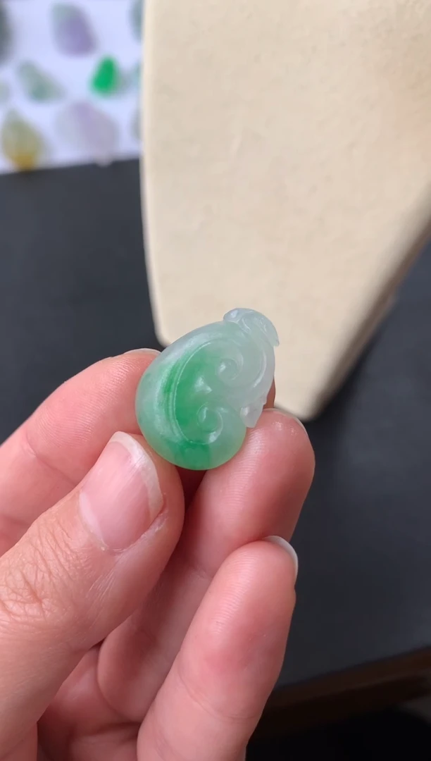 【闪购商品】定制翡翠未镶嵌翡翠