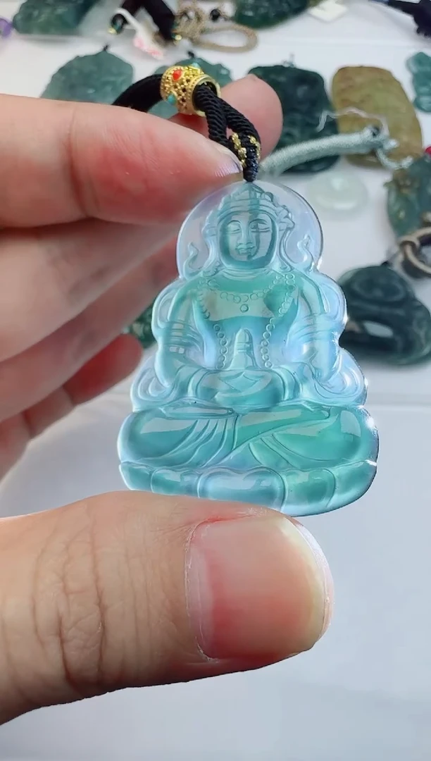 【闪购商品】翡翠颈饰未镶嵌11111111111111