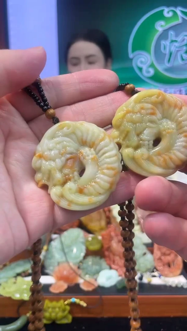 【闪购商品】岫玉吊坠未镶嵌·多样性发货*拍一发一