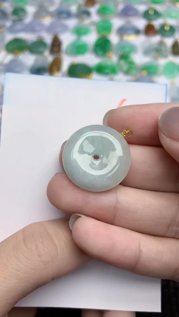 【闪购商品】翡翠颈饰18K金镶嵌天然翡翠A货