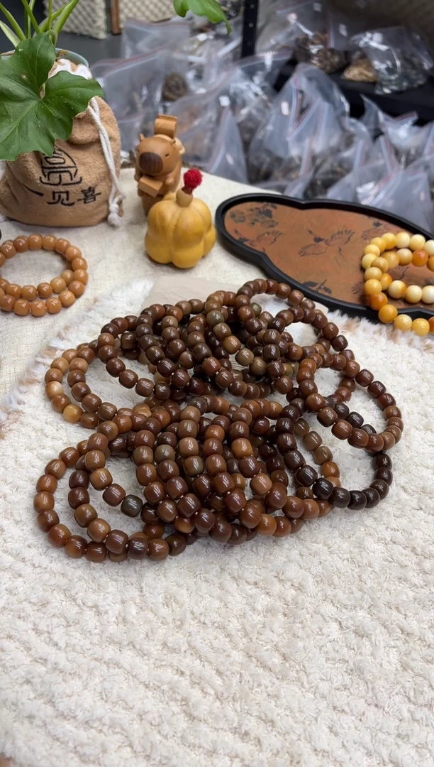 菩提根/象牙果手串13.5瑕疵干磨（516）