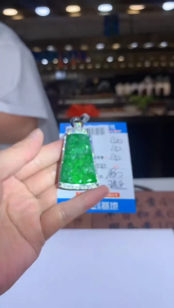 未镶嵌定制翡翠天然翡翠A货拍一发一