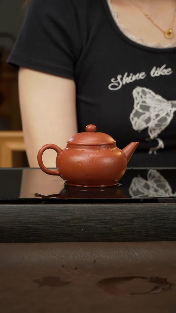 茶壶紫砂30.水平。朱泥，