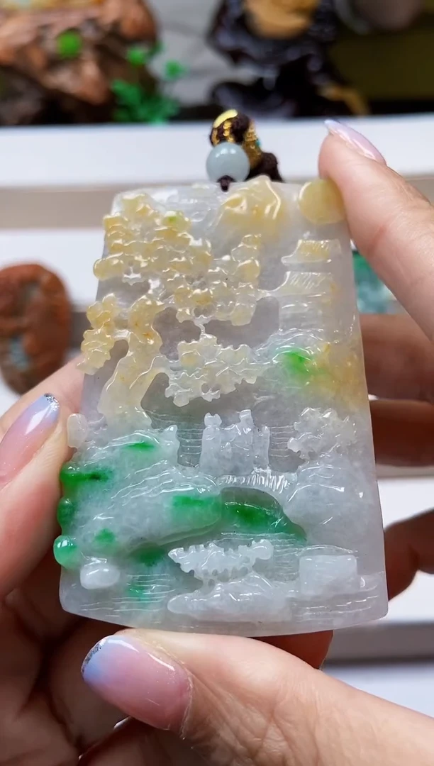 颈饰未镶嵌翡翠翡翠A货
