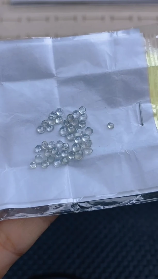 定制翡翠未镶嵌天然翡翠蛋面70