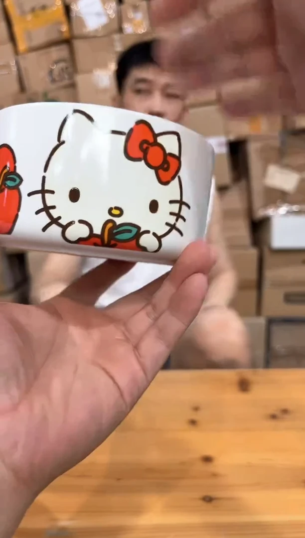 瓷片陶瓷白色kt猫碗