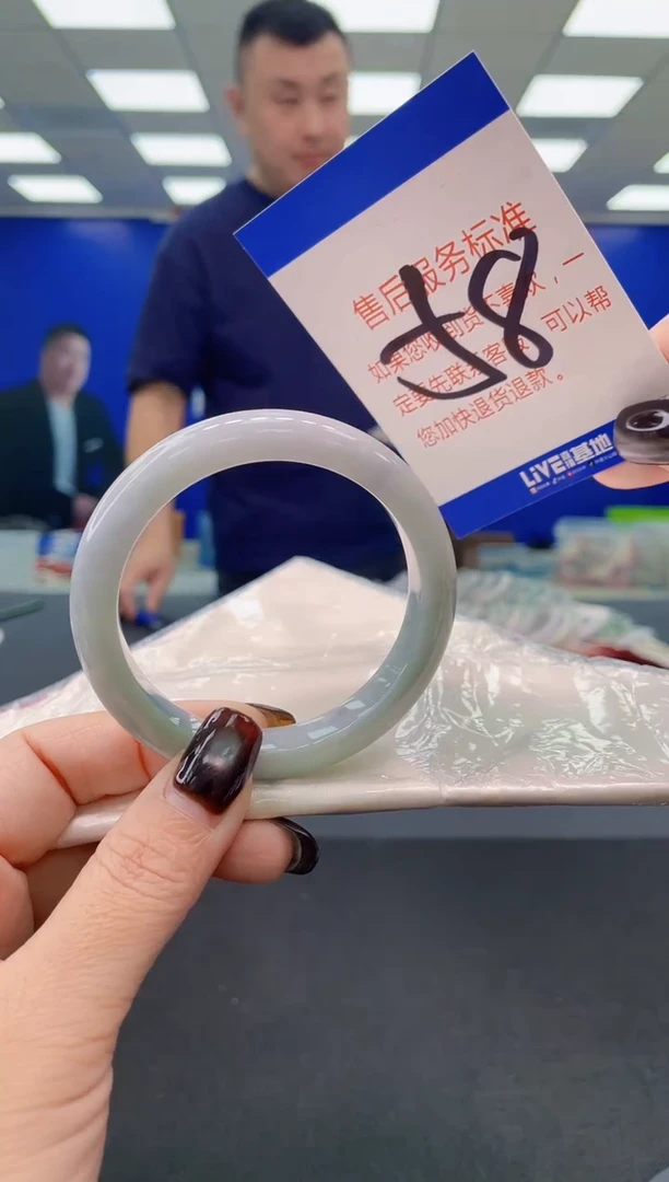 未镶嵌手镯翡翠AAAAAAAAAA