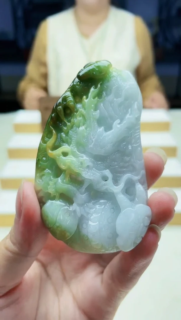 颈饰未镶嵌翡翠09200040