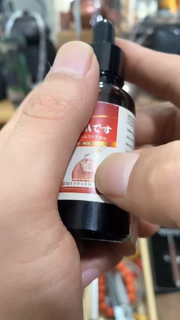 瓷片闪购商品  如图所示