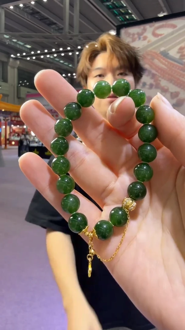 未镶嵌手链和田玉244秒拍号 假一罚三