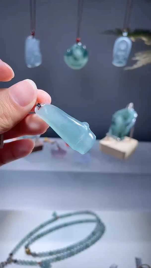 颈饰未镶嵌翡翠竹节