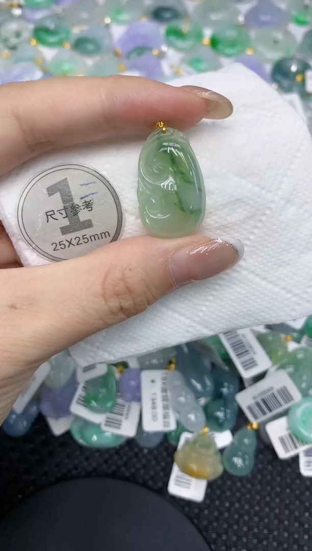 颈饰18K金镶嵌翡翠11111111