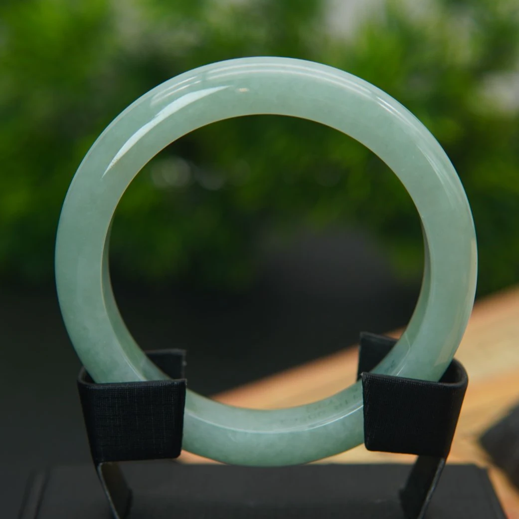 满圈晴底56正圈成品翡翠手镯冰透手镯00563