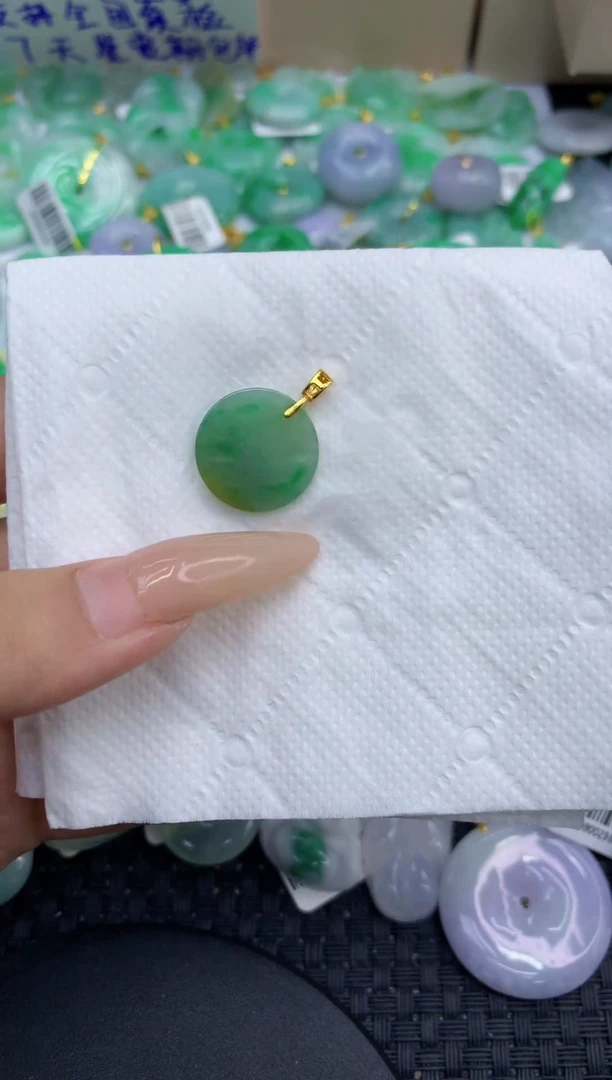 颈饰未镶嵌翡翠天然缅甸A货翡翠