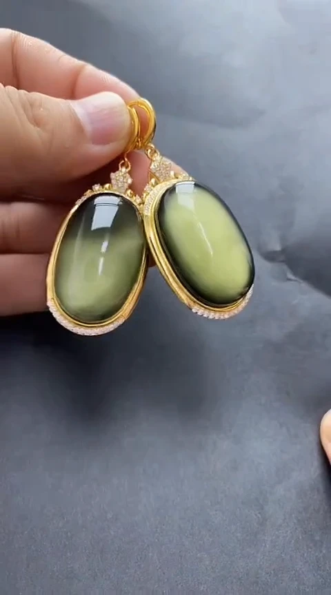 未镶嵌琥珀裸石琥珀耳坠