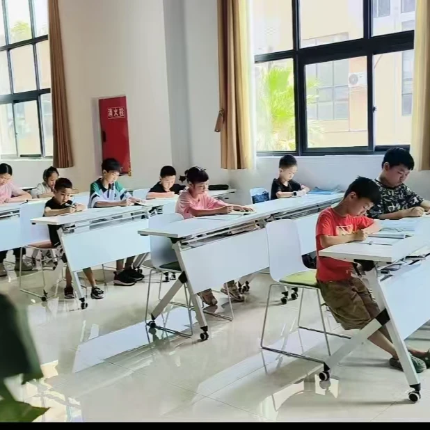 派菲恪社区服务中心午托