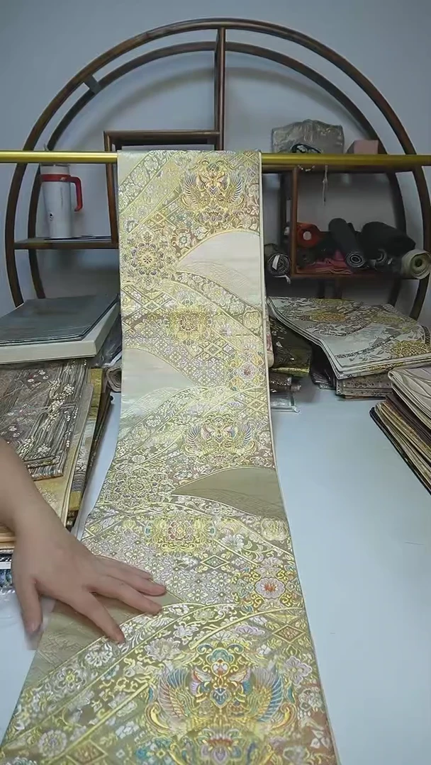 织绣93西阵织六通宝相花