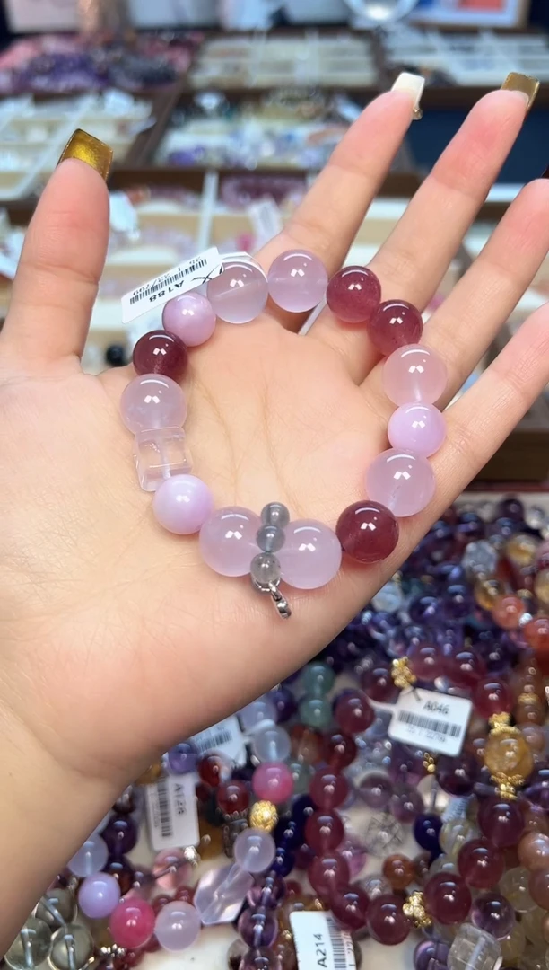 【闪购商品】水晶手链未镶嵌A188 天然粉水晶手串