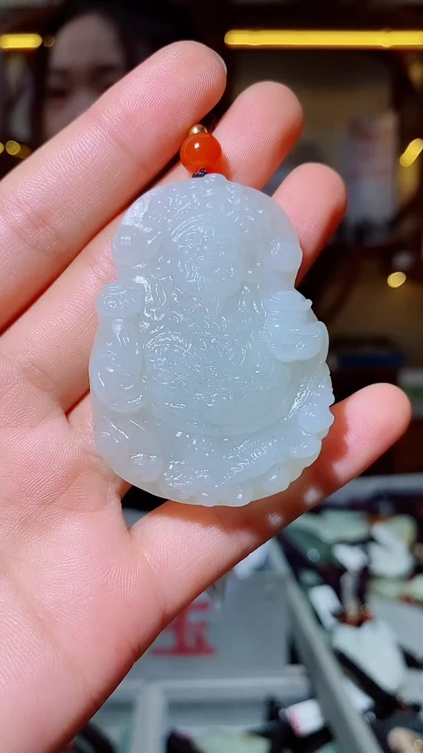 和田玉未镶嵌颈饰1