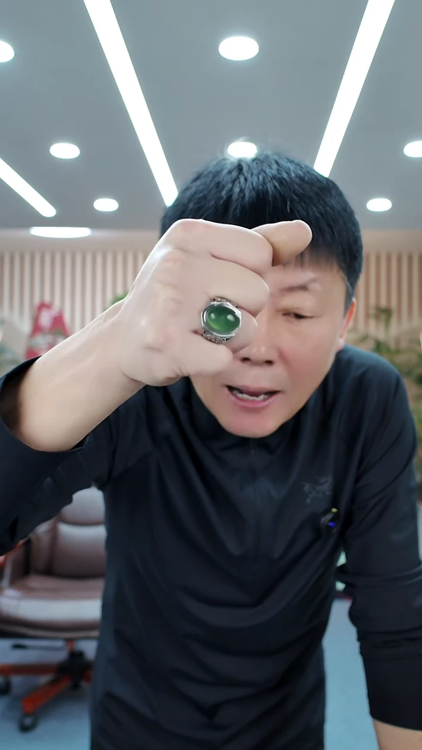 未镶嵌蛇纹石玉戒子多样式发货随机发一