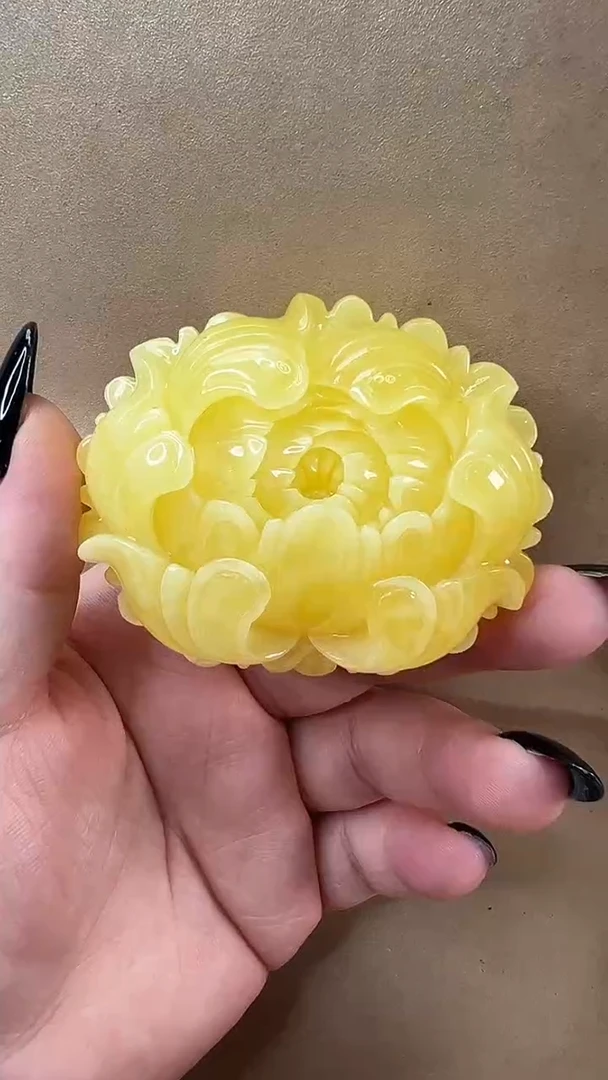 琥珀颈饰未镶嵌吊坠