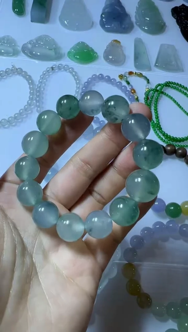 【闪购商品】定制翡翠未镶嵌手串