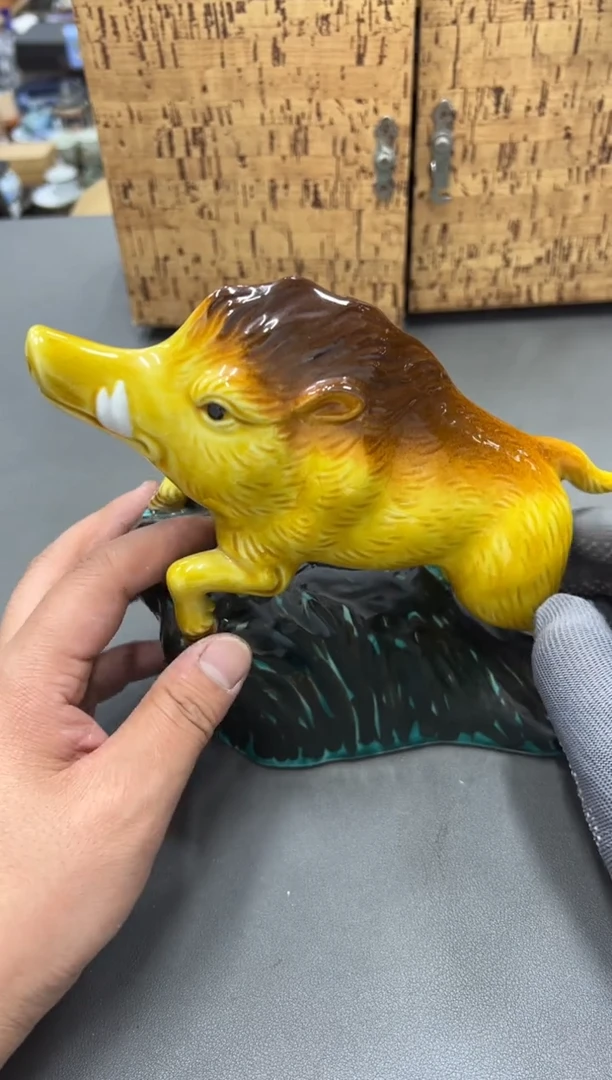 陶瓷崤工艺品小四孤品收藏