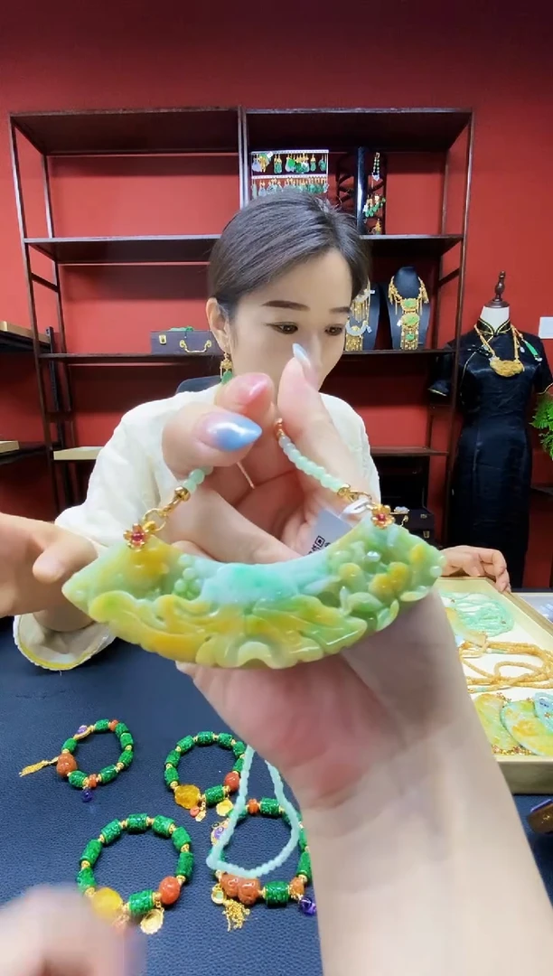 颈饰未镶嵌翡翠翡翠吊坠