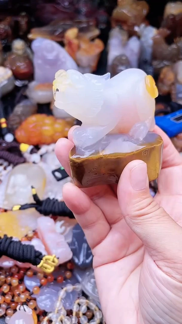 玛瑙/玉髓颈饰未镶嵌AA