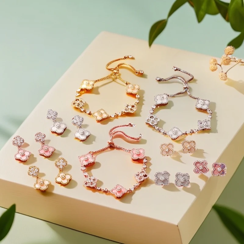 黄铜锆石耳饰 四叶草锆石耳钉高级感时尚轻奢精致耳饰优雅