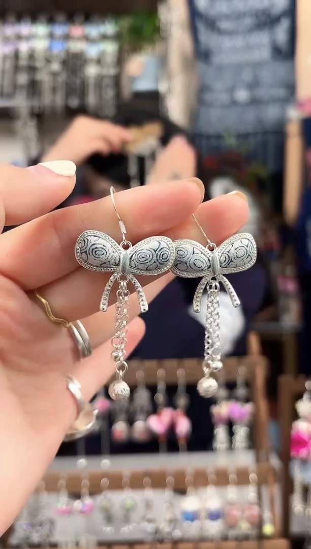 织绣民族风非遗老绣饰品156