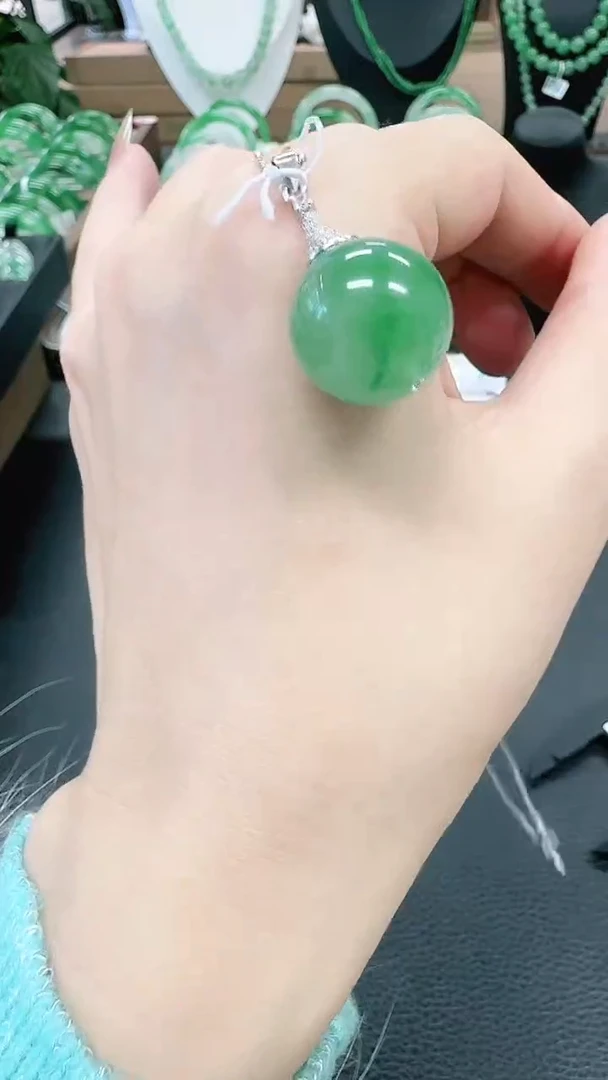 未镶嵌1石英质玉（非洲翠）/0465