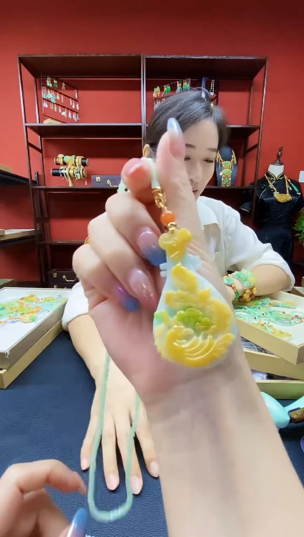 颈饰未镶嵌翡翠翡翠吊坠