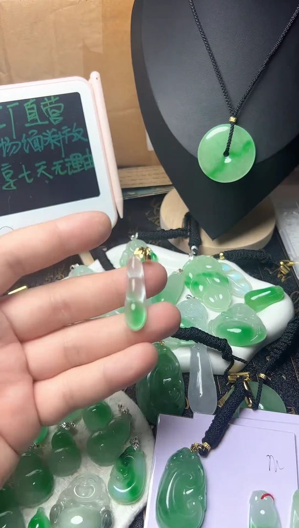 颈饰未镶嵌翡翠所见即所得，一图一物