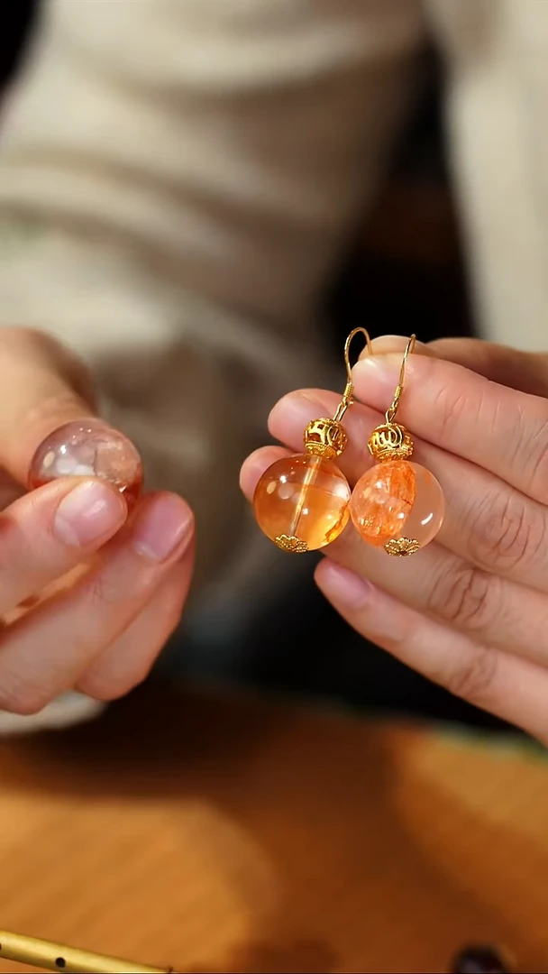 未镶嵌耳坠水晶红胶花耳坠