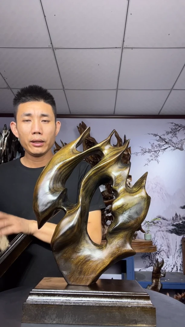 金丝楠木雕款甲*亚金丝楠木工艺品摆件
