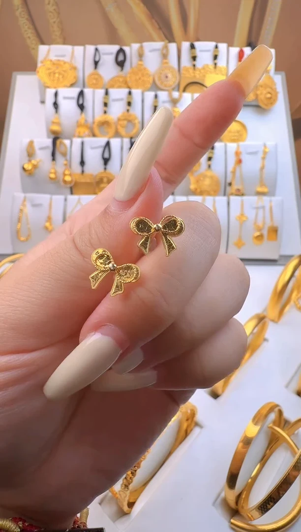 足银无福利款耳钉 手慢无~