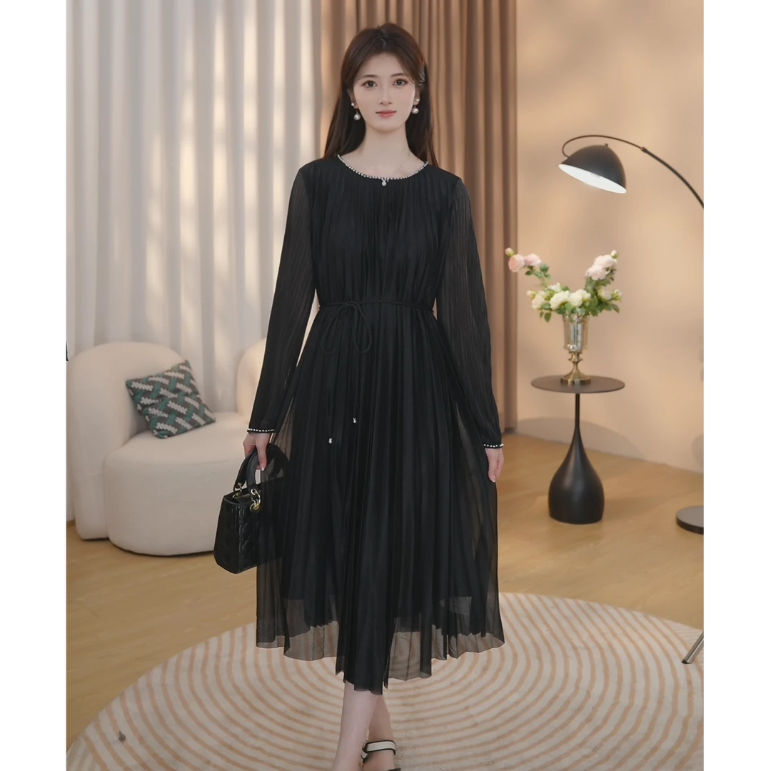 曼贝2025春季新款连衣裙女士修身显瘦时尚气质打底衫韩纯8511477