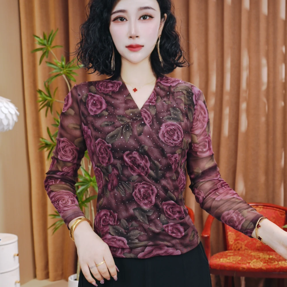 秋季新款烫钻时尚洋气百搭气质长袖小衫网纱显瘦女士V领打底衫