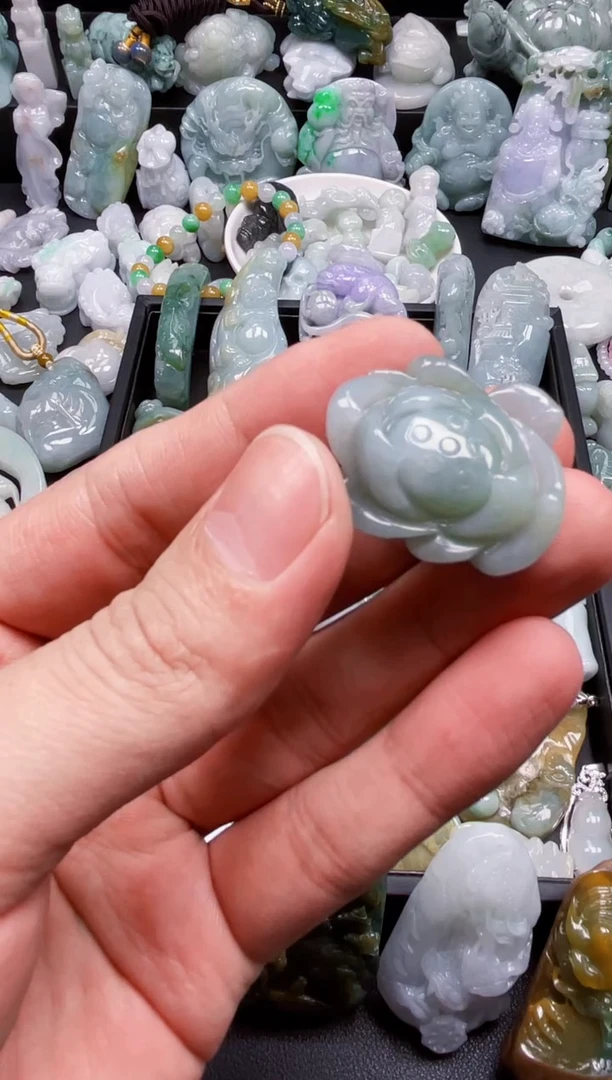 翡翠未镶嵌颈饰天然翡翠a货